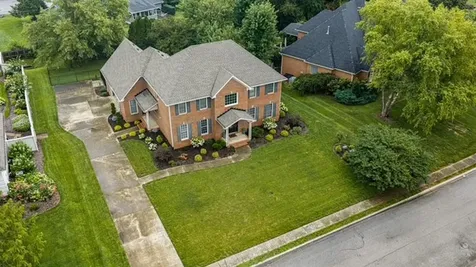 925 Wrenwood Drive Bowling Green KY 42103