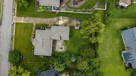 925 Wrenwood Drive Bowling Green KY 42103