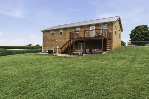 937 Dripping Springs Road Glasgow KY 42141