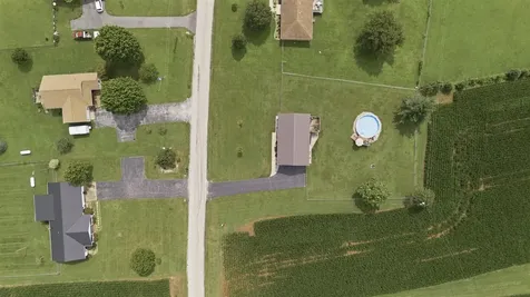 937 Dripping Springs Road Glasgow KY 42141