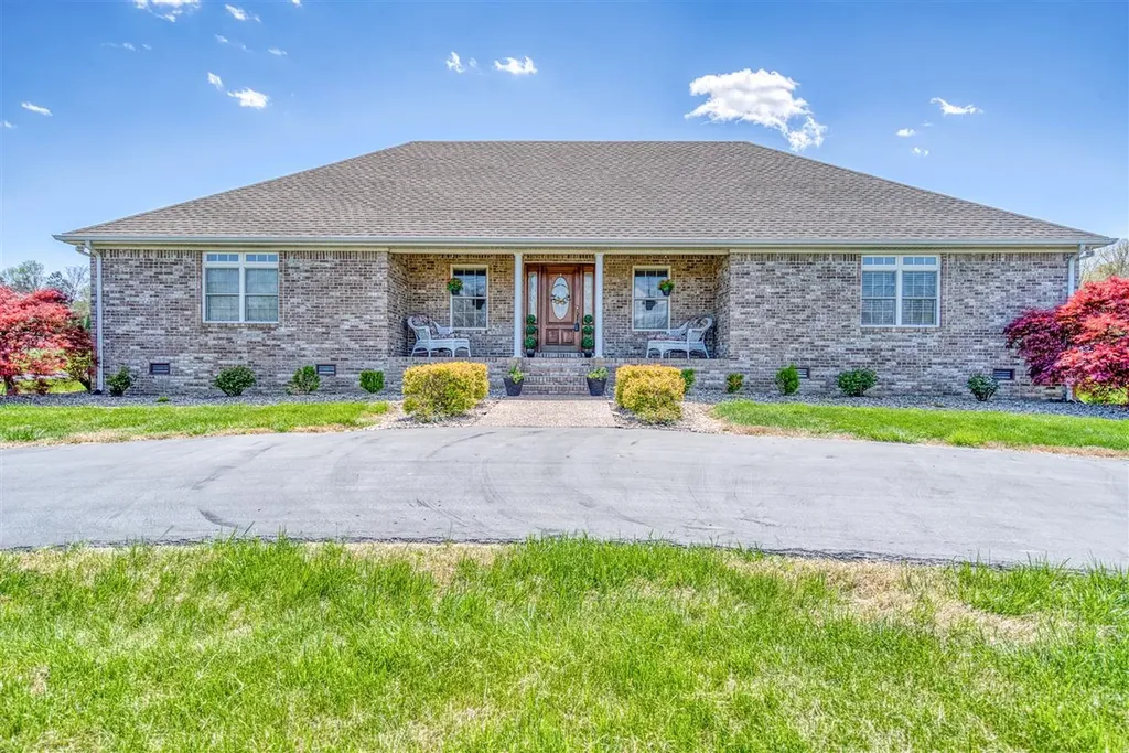 196 Rigelwood Lane Bowling Green KY 42104