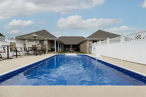 196 Rigelwood Lane Bowling Green KY 42104
