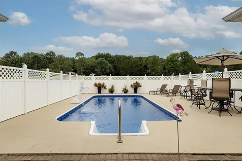 196 Rigelwood Lane Bowling Green KY 42104