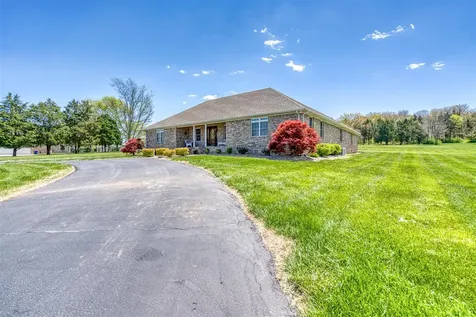 196 Rigelwood Lane Bowling Green KY 42104