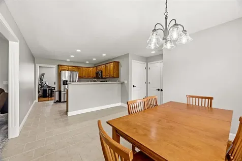 2368 Noah Bledsoe Road Smiths Grove KY 42171