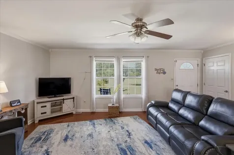 423 Memphis Junction Road Bowling Green KY 42101