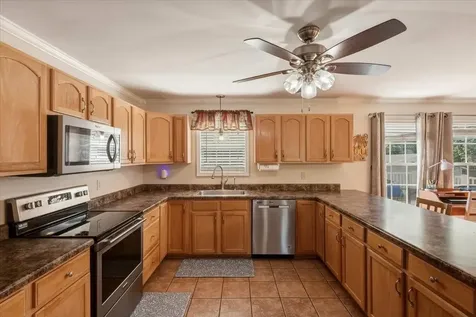 423 Memphis Junction Road Bowling Green KY 42101
