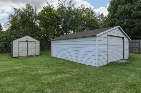 423 Memphis Junction Road Bowling Green KY 42101