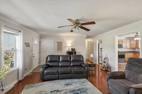 423 Memphis Junction Road Bowling Green KY 42101