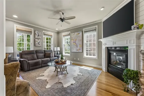 351 West Promenade Bowling Green KY 42103