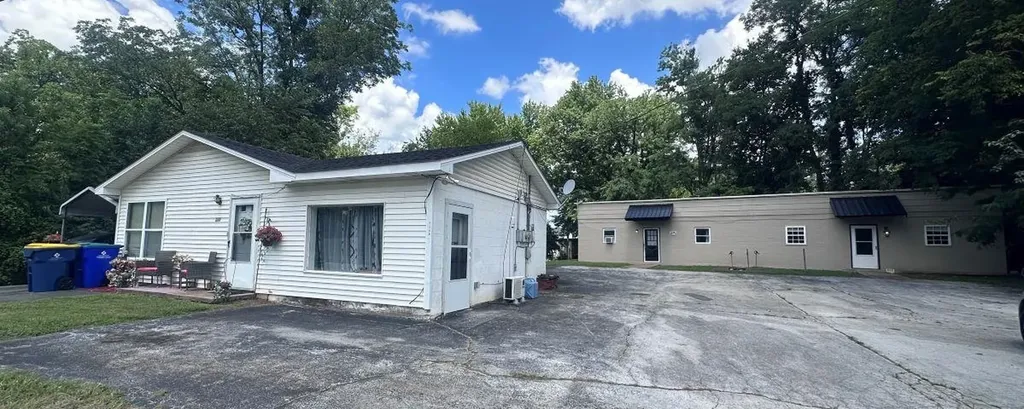 628 & 630 W Main Street Auburn KY 42206