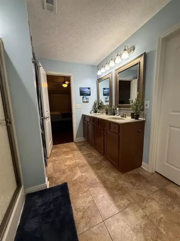 337 Kempton Lane Bowling Green KY 42104