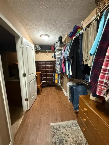 337 Kempton Lane Bowling Green KY 42104