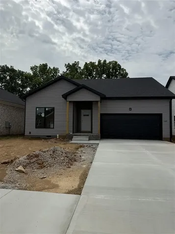 1169 Shallowford Street Bowling Green KY 42101