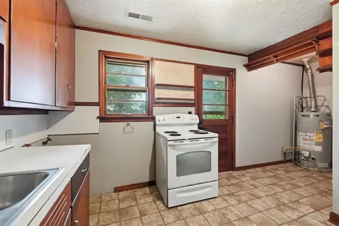 1642 Catherine Drive Bowling Green KY 42101