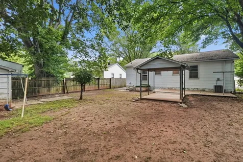 1642 Catherine Drive Bowling Green KY 42101
