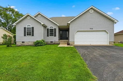 732 Hillgreen Street Bowling Green KY 42101