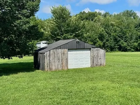 537 Corinth Oakville Road Russellville KY 42276