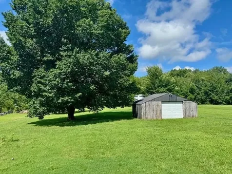 537 Corinth Oakville Road Russellville KY 42276