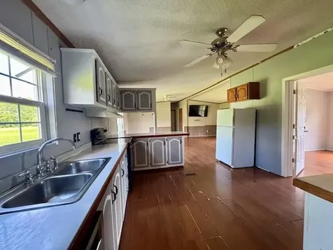 537 Corinth Oakville Road Russellville KY 42276