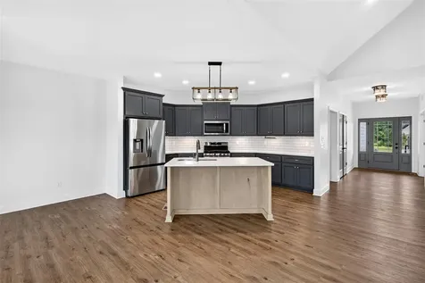 6533 Summer Shade Circle Alvaton KY 42122