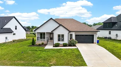 6533 Summer Shade Circle Alvaton KY 42122