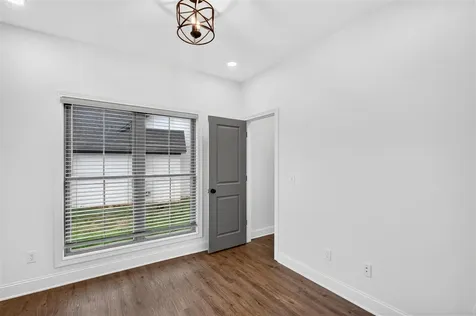 6533 Summer Shade Circle Alvaton KY 42122