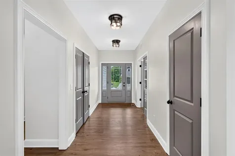 6533 Summer Shade Circle Alvaton KY 42122