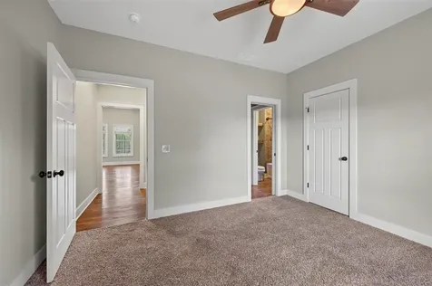 205 Little Bear Court Bowling Green KY 42104