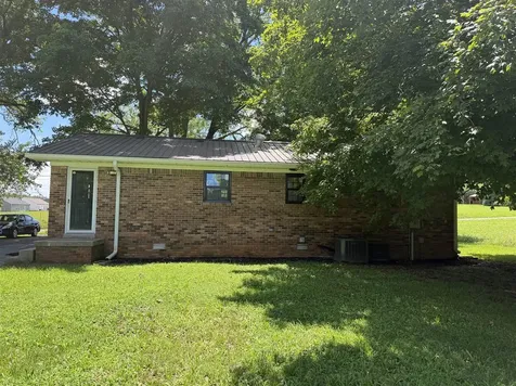 1934 Mt Olivet Road Bowling Green KY 42101