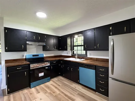 1934 Mt Olivet Road Bowling Green KY 42101