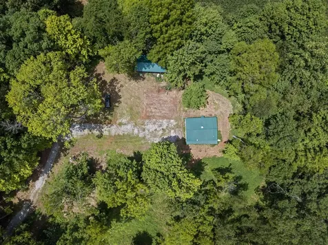 5732 State Line Road Adairville KY 42202