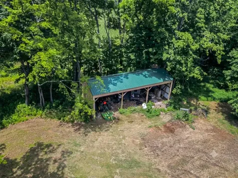 5732 State Line Road Adairville KY 42202
