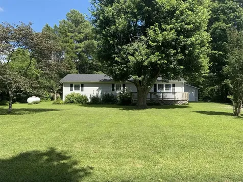 1624 Plano Richpond Road Bowling Green KY 42104
