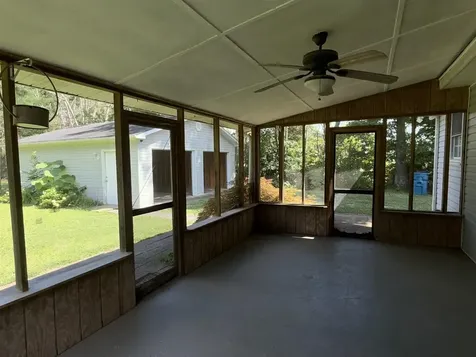 1624 Plano Richpond Road Bowling Green KY 42104
