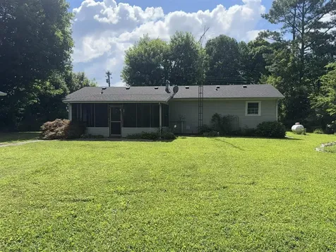 1624 Plano Richpond Road Bowling Green KY 42104