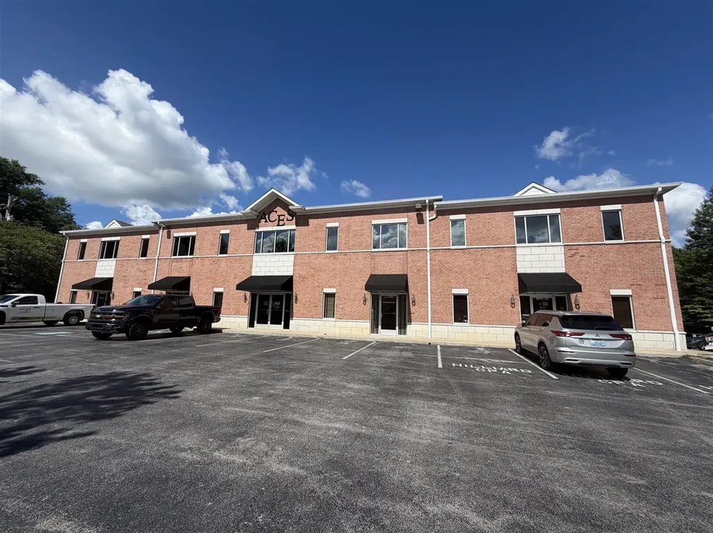 1136 South Park Drive Bowling Green KY 42103