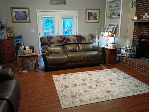 54 Turkey Foot Lane Scottsville KY 42164
