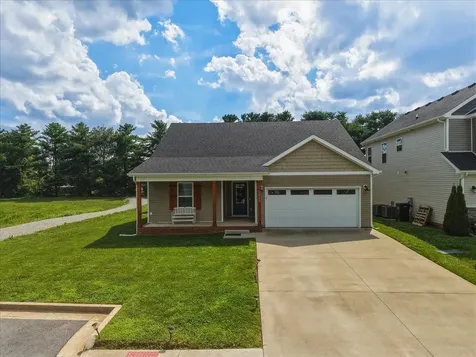 2042 Twilight Avenue Bowling Green KY 42104