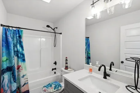 2042 Twilight Avenue Bowling Green KY 42104