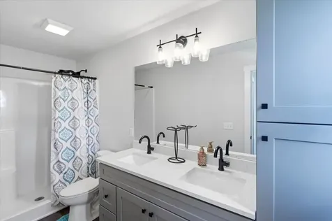 2042 Twilight Avenue Bowling Green KY 42104