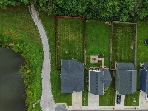 2042 Twilight Avenue Bowling Green KY 42104
