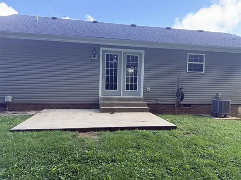 210 Cottage Lane Franklin KY 42134