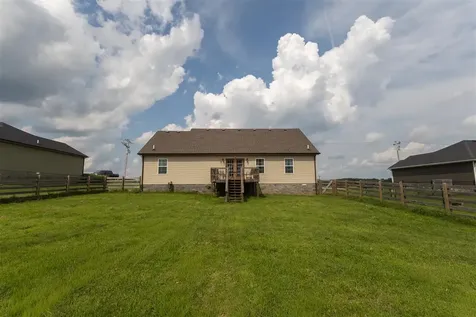 1193 Chandler Road Auburn KY 42206
