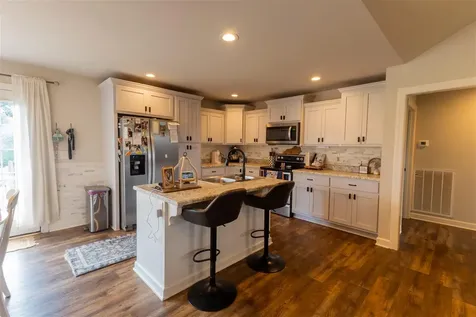 1193 Chandler Road Auburn KY 42206