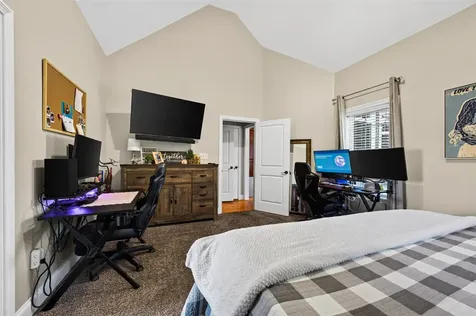 205 Hayden Heady Circle Bowling Green KY 42104