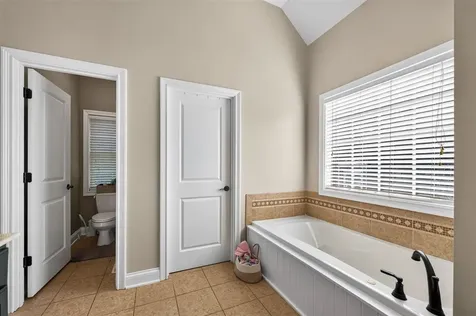 205 Hayden Heady Circle Bowling Green KY 42104