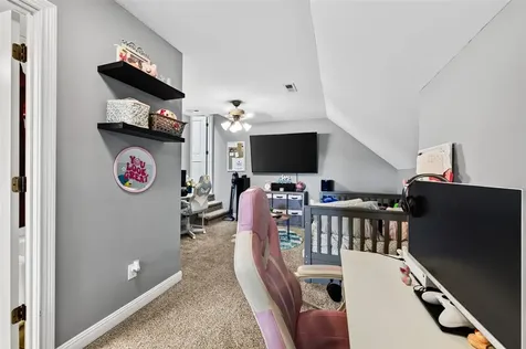 205 Hayden Heady Circle Bowling Green KY 42104