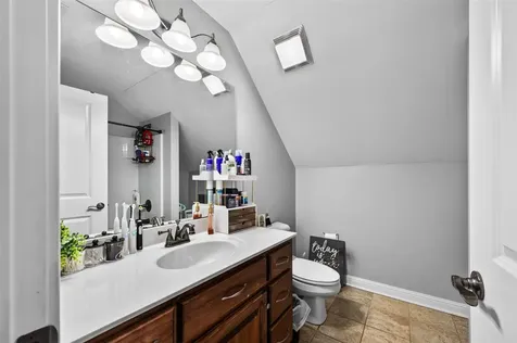 205 Hayden Heady Circle Bowling Green KY 42104