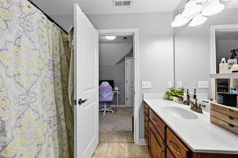 205 Hayden Heady Circle Bowling Green KY 42104